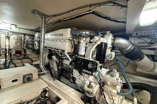 Ocean Yachts 46 Super Sport Yacht For Sale