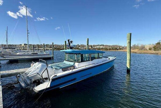 Axopar  Yacht For Sale