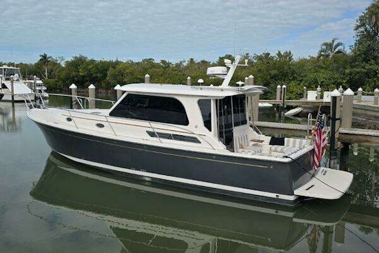 Back Cove 372 Yacht For Sale