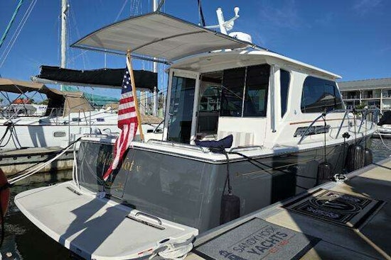 Back Cove 372 Yacht For Sale