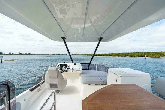 Prestige 420 Flybridge Yacht For Sale