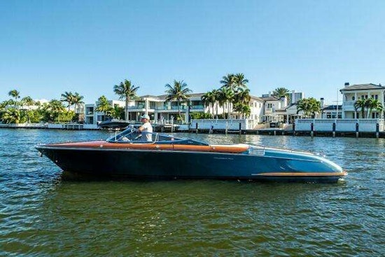 Riva Aquariva Yacht For Sale