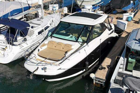 Sea Ray 320 Outboard Yacht For Sale