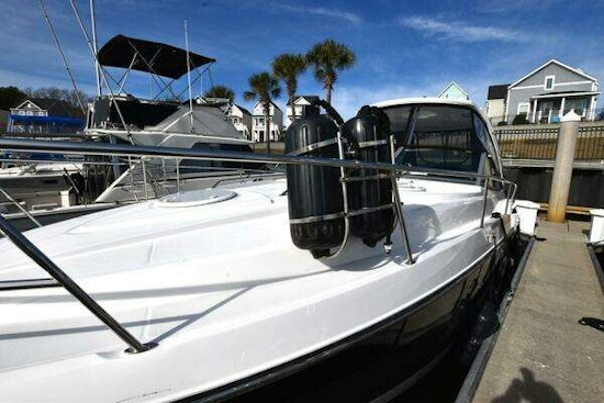 Monterey 355 Sport Yacht Yacht For Sale