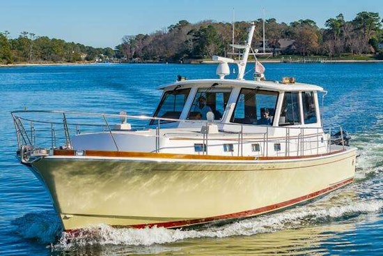 Grand Banks Eastbay 49 Eastbay SX Yacht For Sale