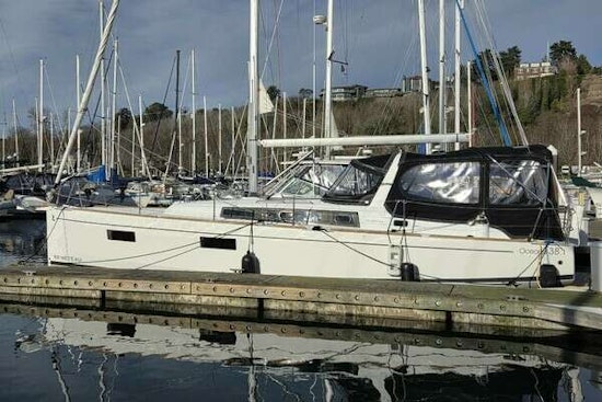 Beneteau Oceanis 38.1 Yacht For Sale