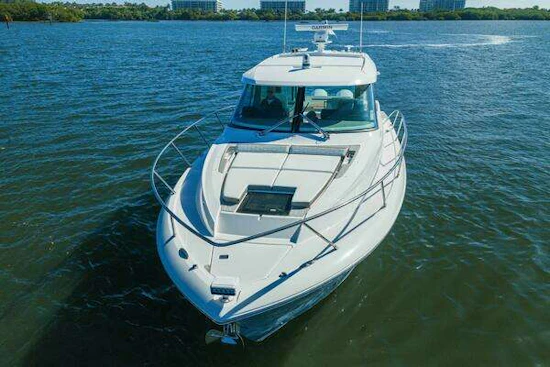 Tiara Yachts 43 LE Yacht For Sale