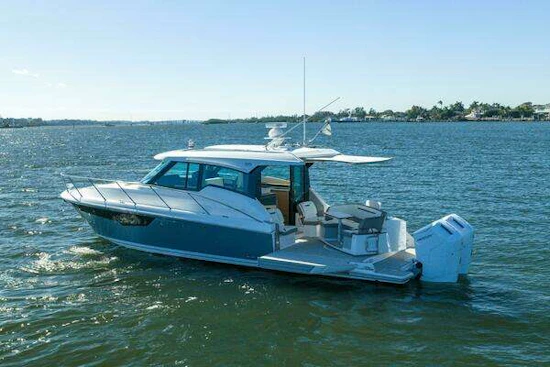 Tiara Yachts 43 LE Yacht For Sale