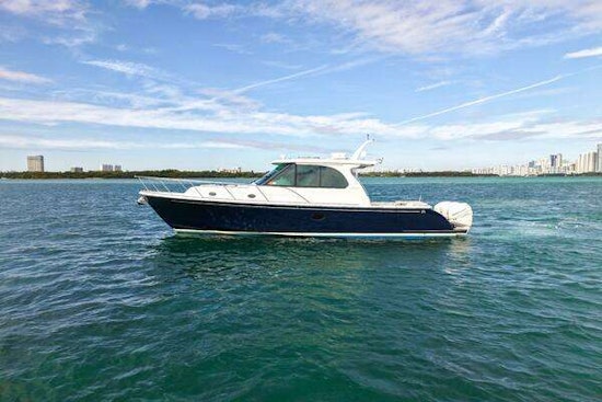 Hinckley 40X Yacht For Sale