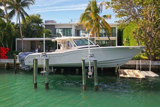Grady-White Canyon 456 Yacht For Sale