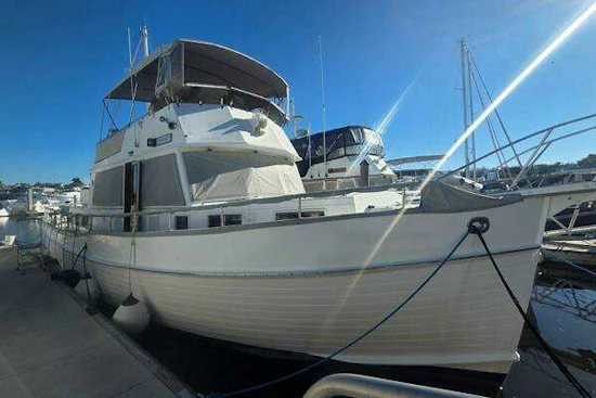 Grand Banks 49 Classic Yacht For Sale