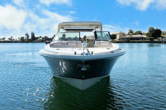 Chris-Craft Launch 35 GT OB Yacht For Sale