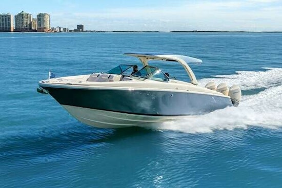 Chris-Craft Launch 35 GT OB Yacht For Sale