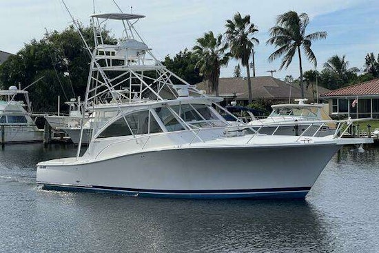 Luhrs 41 Hardtop Express Yacht For Sale