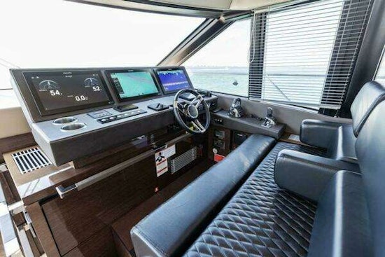 Prestige 630 Flybridge Yacht For Sale