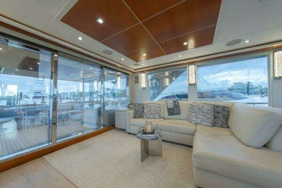 Lazzara Yachts  Yacht For Sale