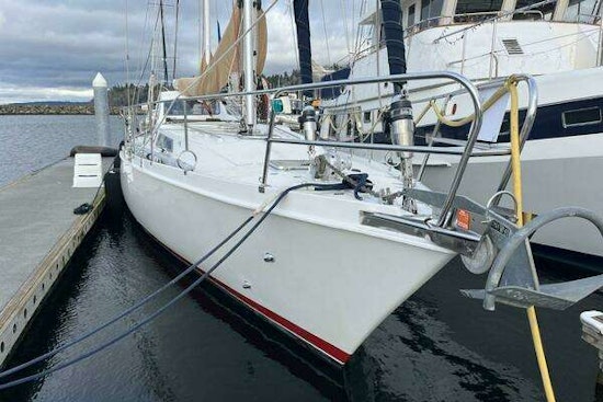 Amel Mango Yacht For Sale