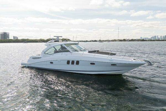 Sea Ray 48 Sundancer Yacht For Sale