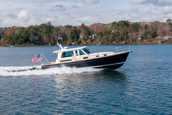 Sabre 40 Sedan Yacht For Sale