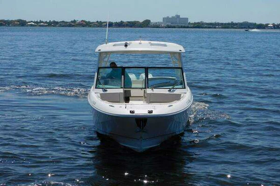 Pursuit 325 Dual Console Yacht For Sale