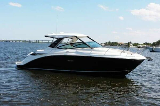 Sea Ray Sundancer 320 Yacht For Sale