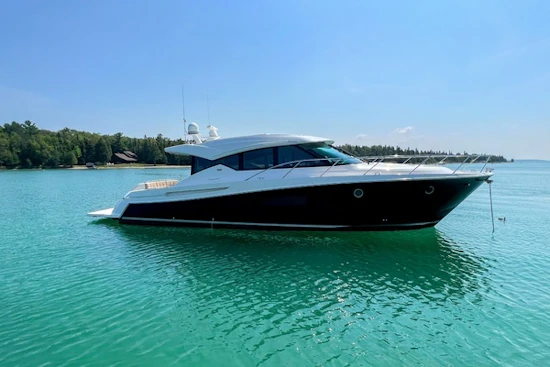 Tiara Yachts 50 Coupe Yacht For Sale