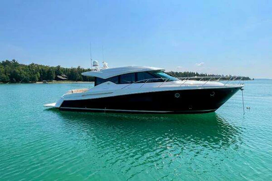 Tiara Yachts 50 Coupe Yacht For Sale