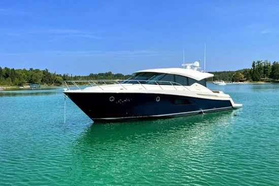 Tiara Yachts 50 Coupe Yacht For Sale