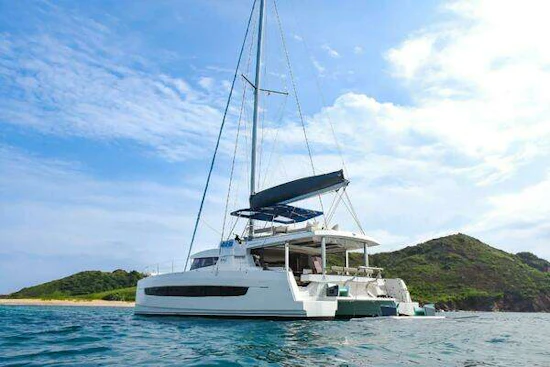 Bali 5.4 Yacht For Sale