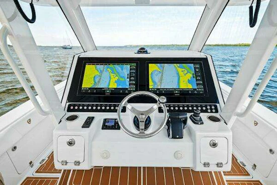 Barker Boatworks 40 HPC Yacht For Sale