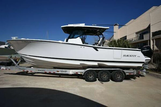 Blackfin 332 Yacht For Sale