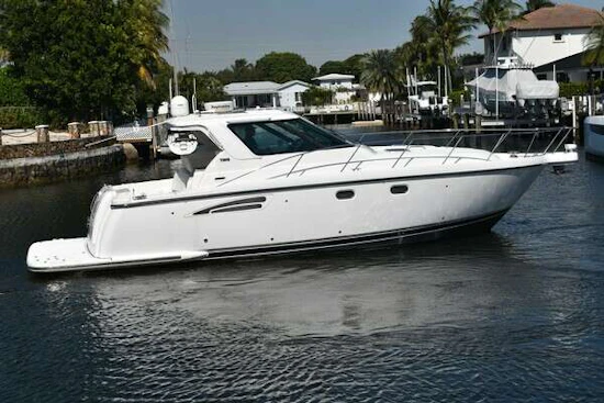 Tiara Yachts  Yacht For Sale