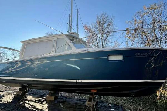MJM  Yacht For Sale