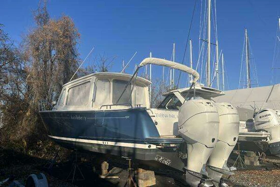 MJM  Yacht For Sale