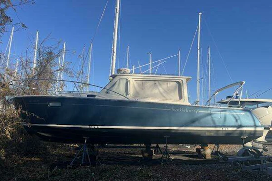 MJM  Yacht For Sale
