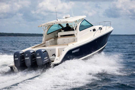 Pursuit OS 385 Offshore Yacht For Sale