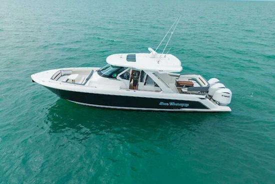 Tiara Sport 38 LS Yacht For Sale