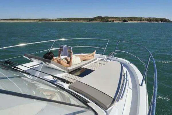 Jeanneau 10.5 Yacht For Sale