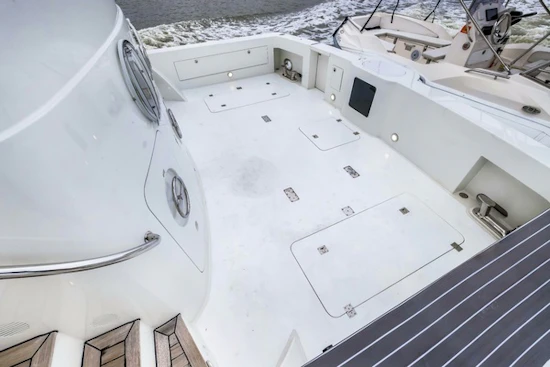 Cheoy Lee Cheoy Lee Bravo 84 Yacht For Sale