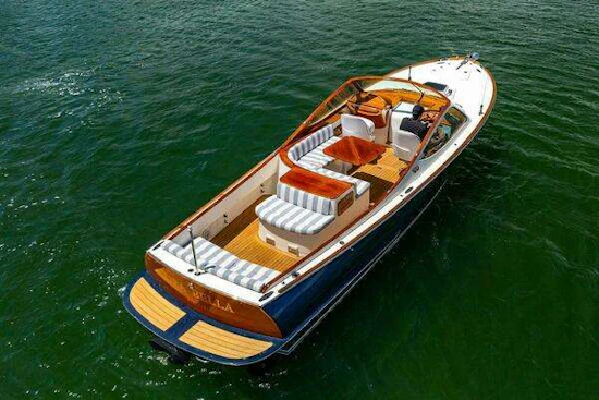 Hinckley Talaria 29 R Yacht For Sale