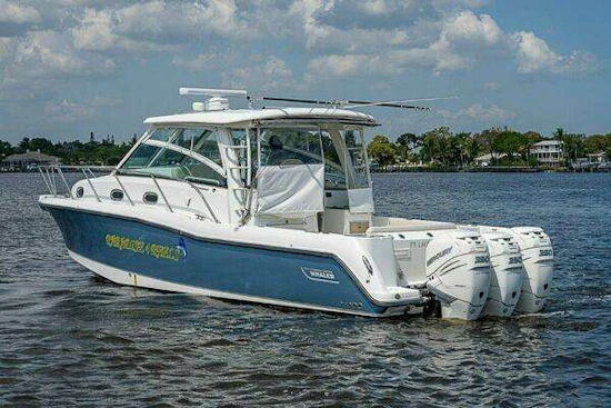 Boston Whaler 345 Conquest Yacht For Sale
