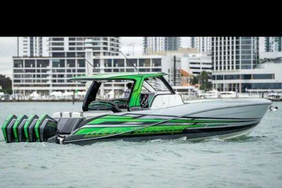 Deep Impact 399 Sport Yacht For Sale