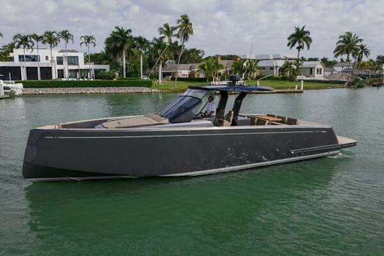 Pardo Yachts 43 Yacht For Sale