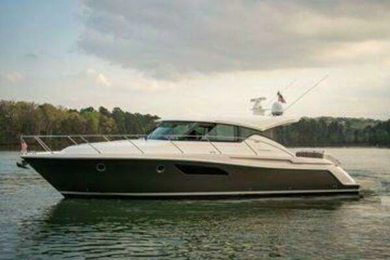 Tiara Yachts 44 Coupe Yacht For Sale