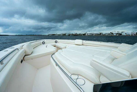 Grady-White Canyon 456 Yacht For Sale