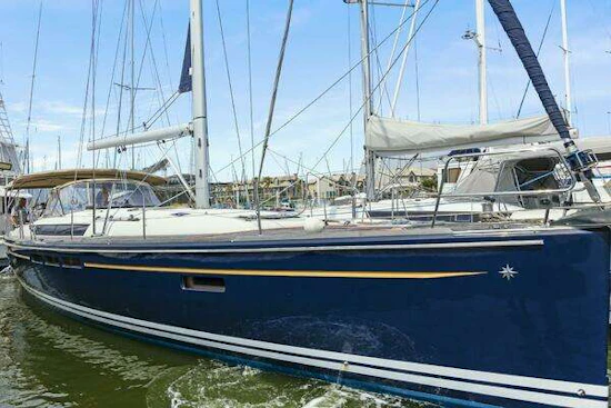 Jeanneau 509 Yacht For Sale