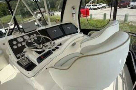 Silverton 42 Convertible Yacht For Sale