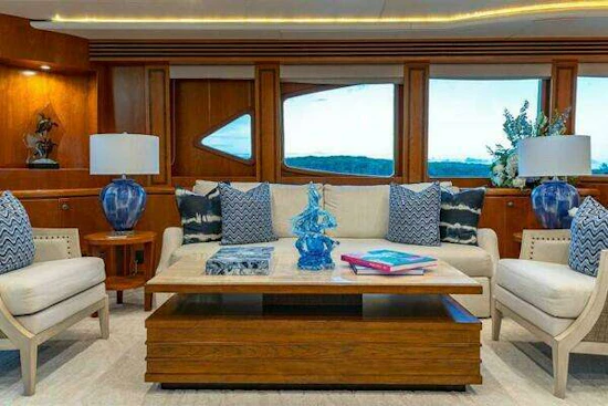 Hargrave Capri Skylounge Yacht For Sale