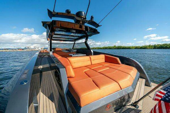 Vanquish Yachts VQ45 Yacht For Sale