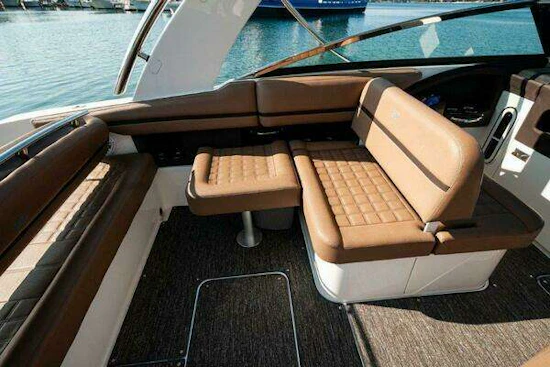 Cobalt 30SC Yacht For Sale